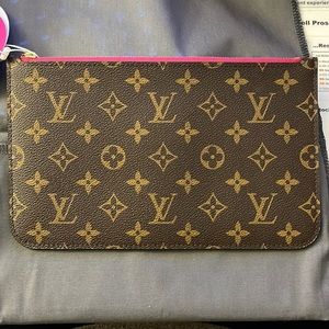 Authentic Louis Vuitton Never full Pouch NO STRAP